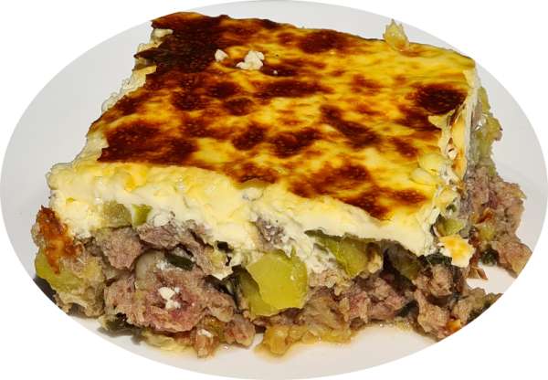 Мусака от тиквички с кайма и кисело мляко